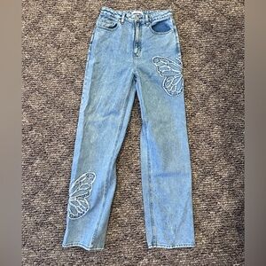 PacSun 90’s Boyfriend Light Blue Straight Leg Jeans with Butterfly Design